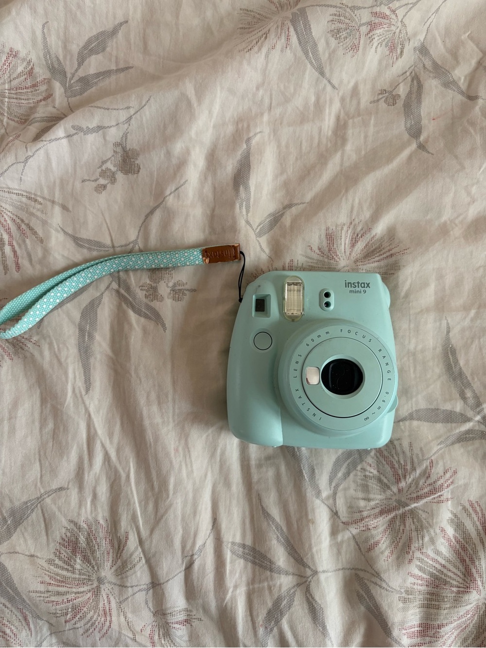 Fujifilm Instax Mini 9 Instant Camera - Mint Blue